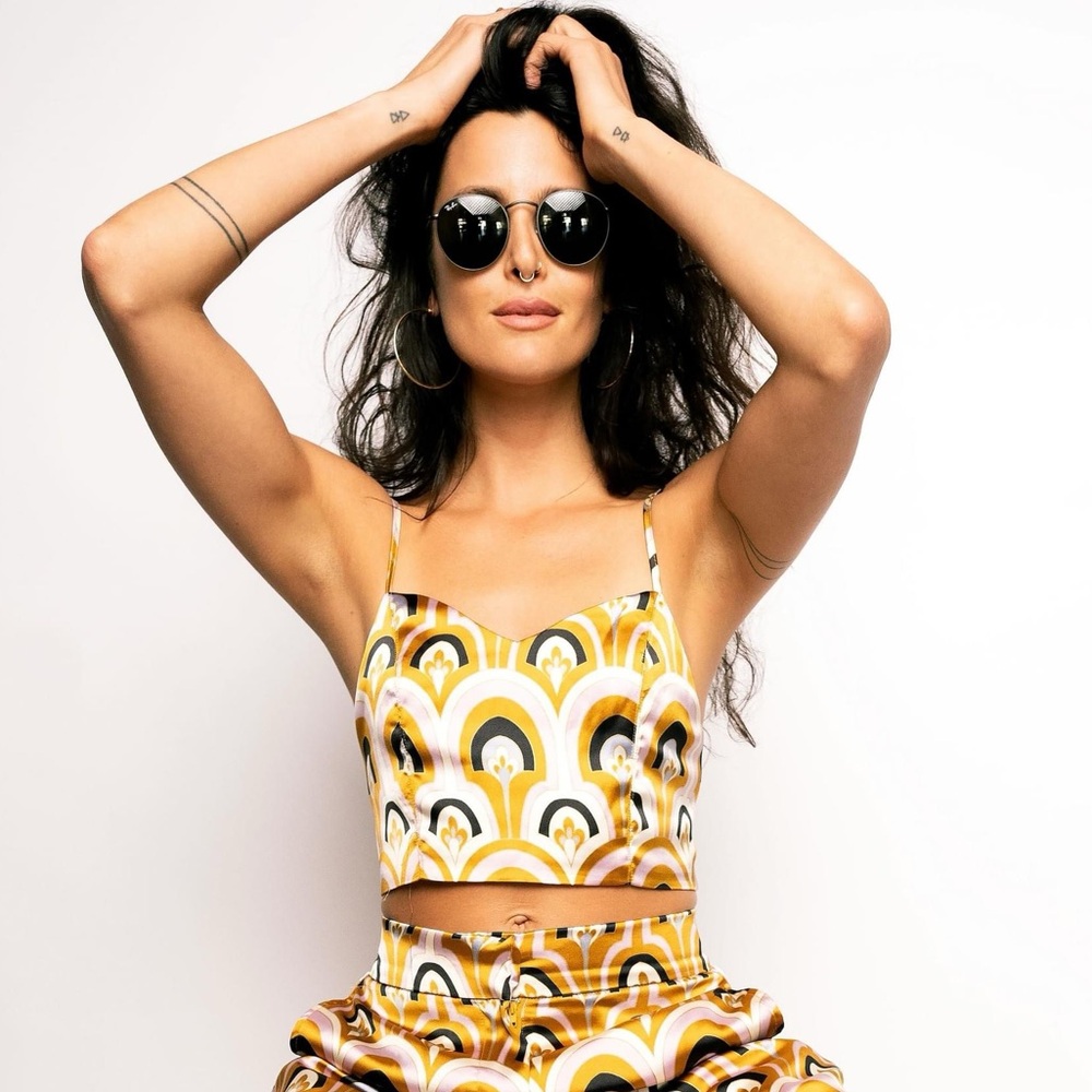House of Harlow 1960 Yellow and Black Patterned Crop Top